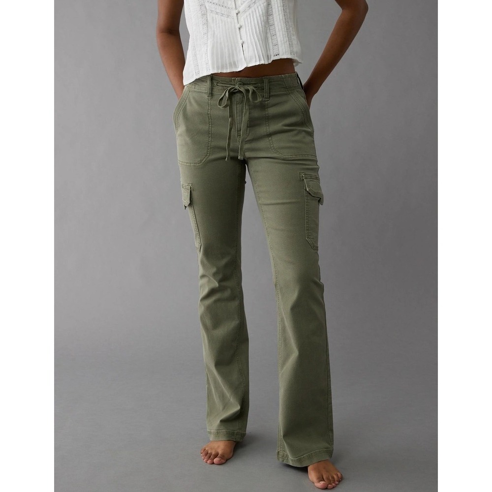 American Eagle Womens Classic Bootcut Cargo Pants Olive Green Stretch Size 4 Reg